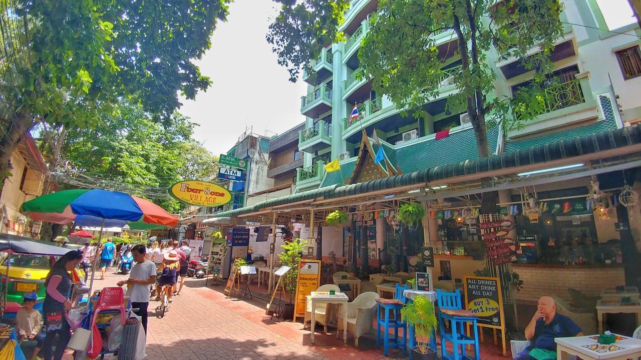 Four Sons Village Bangkok Ngoại thất bức ảnh